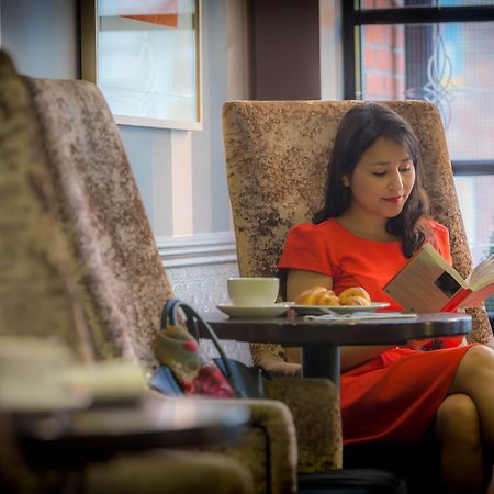Belvedere Hotel, Dublin City Centre Екстериор снимка